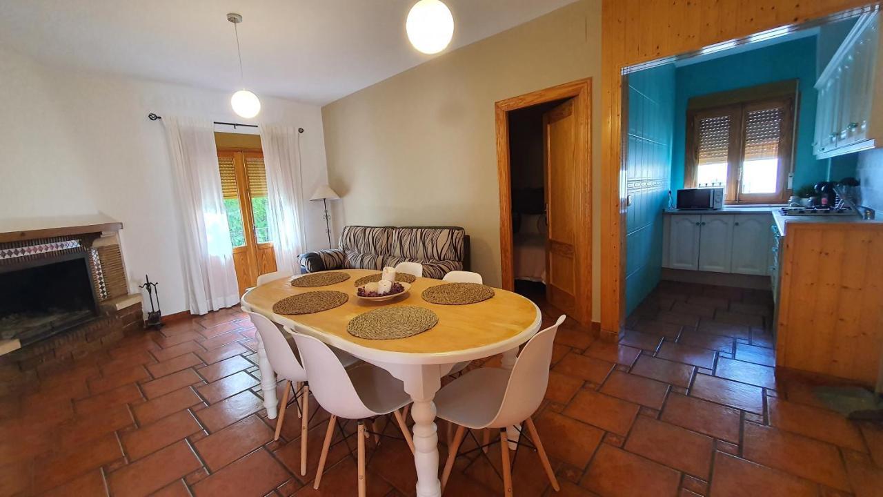 Alojamiento Rural Casa Inocente La Toba  Eksteriør bilde